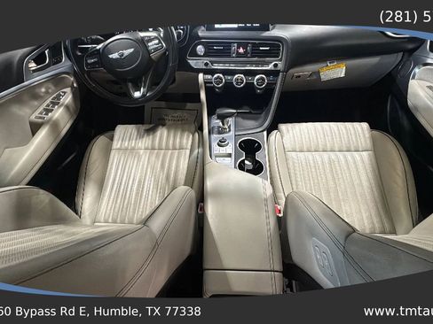 Used 2021 Genesis G70 2.0T w/ Elite Package RWD image 13