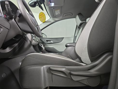 Certified 2024 Chevrolet Equinox LS w/ Midnight Edition AWD/4WD image 28