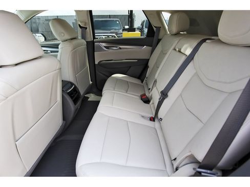 New 2026 Cadillac XT5 Premium Luxury w/ Driver Assist Package FWD image 7