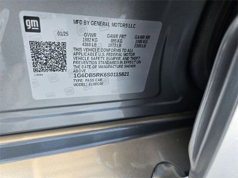 Used 2025 Cadillac CT4 Premium Luxury image 27