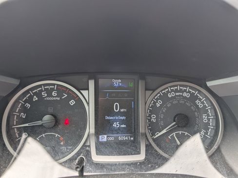 Used 2023 Toyota Tacoma SR5 RWD image 27