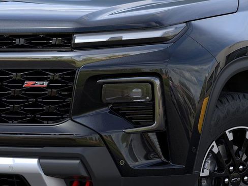 New 2026 Chevrolet Traverse Z71 w/ Enhanced Driving Package image 10