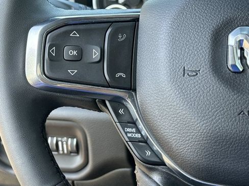 Used 2025 RAM 1500 Laramie w/ Sport Appearance Package AWD/4WD image 27