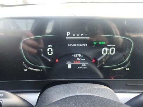 Certified 2023 Kia Sportage EX w/ EX Premium Package image 9