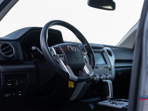 Used 2018 Toyota Tundra SR5 image 19