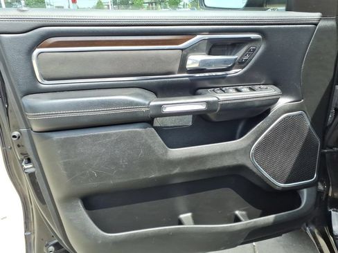 Used 2022 RAM 1500 Laramie RWD image 12