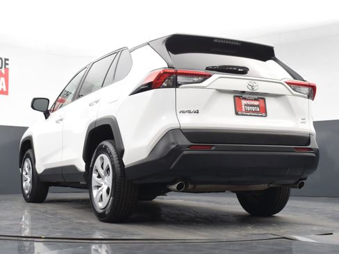 Used 2024 Toyota RAV4 LE image 26