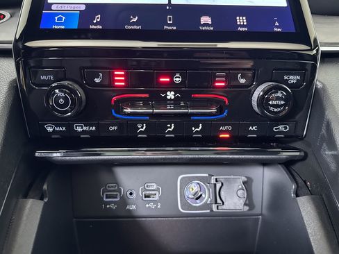 New 2025 Jeep Grand Cherokee Limited AWD/4WD image 26