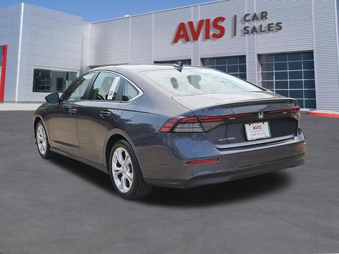 Used 2025 Honda Accord LX image 9