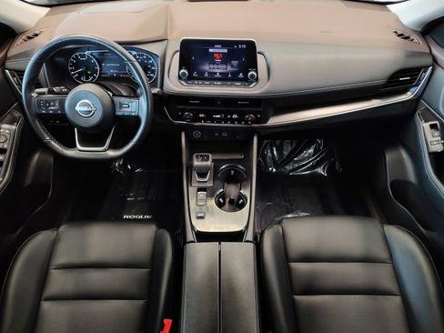 Certified 2023 Nissan Rogue SV w/ SV Premium B Package image 3