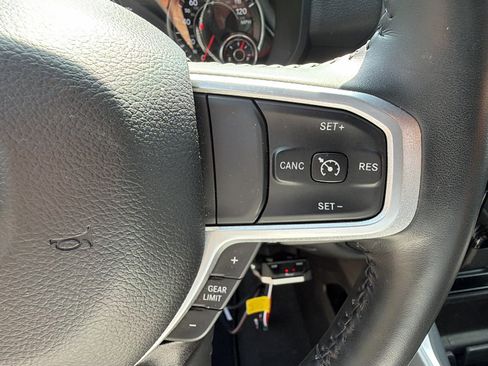 Used 2023 RAM 1500 Big Horn AWD/4WD image 27