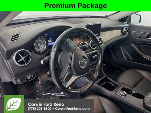 Used 2015 Mercedes-Benz GLA 250 4MATIC image 9