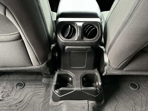 Used 2023 Jeep Wrangler Sport image 16
