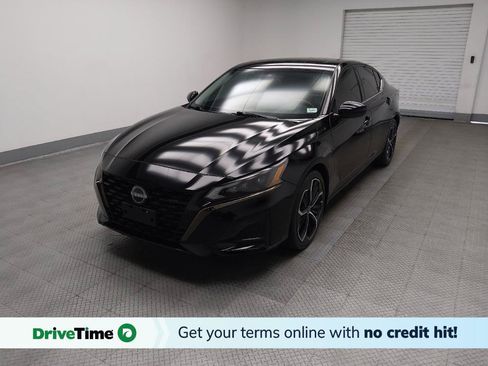 Used 2023 Nissan Altima 2.5 SR w/ SR Premium Package FWD image 1