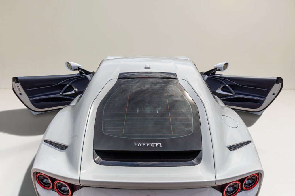 Certified 2019 Ferrari 812 Superfast RWD image 22