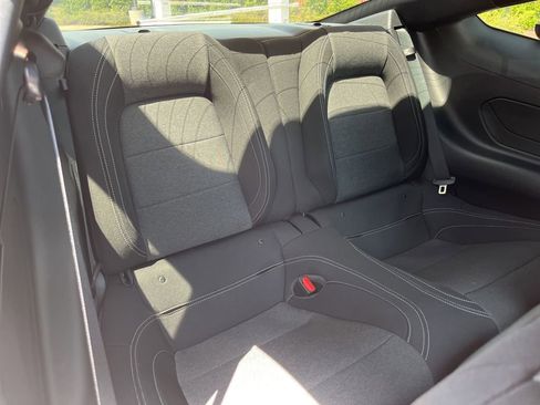Used 2025 Ford Mustang Coupe RWD image 18