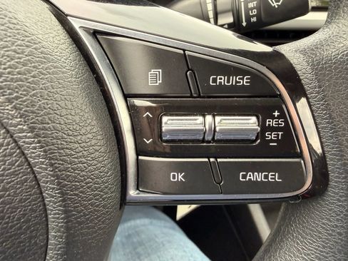 Used 2019 Kia Forte Sedan FWD image 21