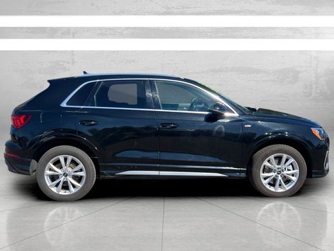 Used 2022 Audi Q3 2.0T Premium image 4