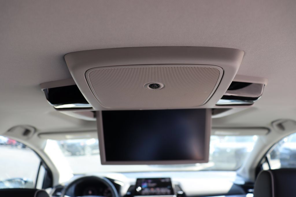 Certified 2026 Honda Odyssey Elite image 18