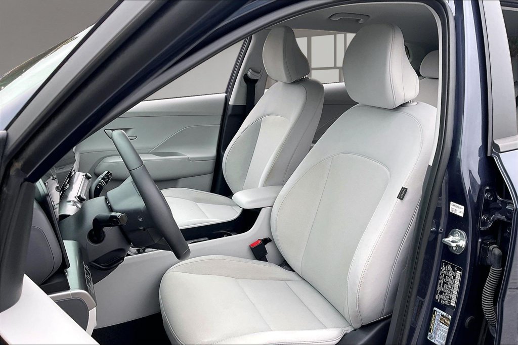 Used 2024 Hyundai Kona SEL AWD/4WD image 20