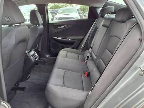 Used 2023 Chevrolet Malibu LT FWD image 19