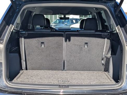 Used 2023 Volkswagen Atlas SE image 17