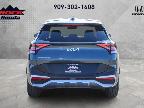 Used 2024 Kia Sportage LX image 5