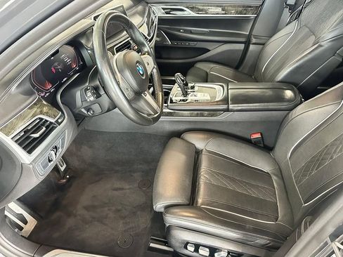 Used 2022 BMW 750Li xDrive AWD/4WD image 6