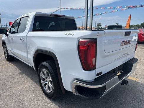 Used 2025 GMC Sierra 1500 SLT AWD/4WD image 15