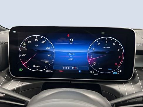 Used 2025 Mercedes-Benz C 300 4MATIC Sedan image 17