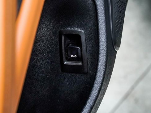 Used 2023 BMW i4 eDrive35 w/ Premium Package image 39