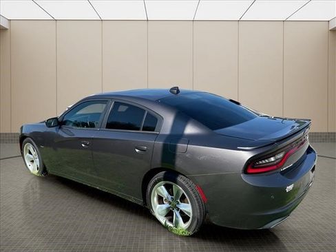 Used 2015 Dodge Charger R/T RWD image 20