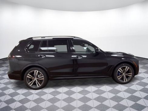 Used 2026 BMW X7 xDrive40i image 7