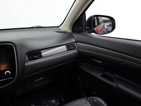 Used 2020 Mitsubishi Outlander SEL AWD/4WD image 33