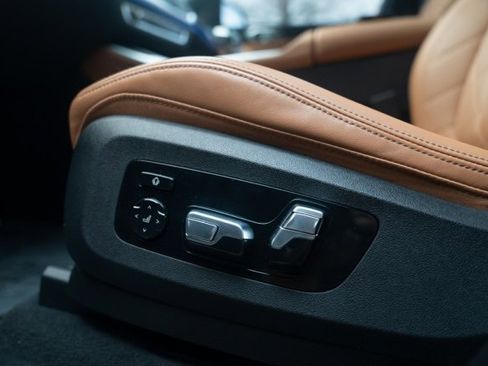 Used 2023 BMW X5 sDrive40i w/ Executive Package image 53