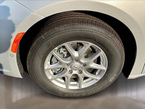 New 2026 Chrysler Pacifica Select image 12