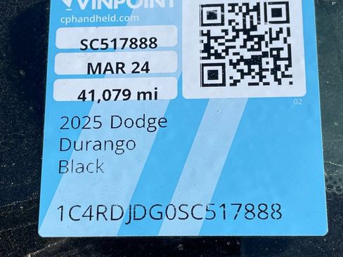 Used 2025 Dodge Durango GT image 3