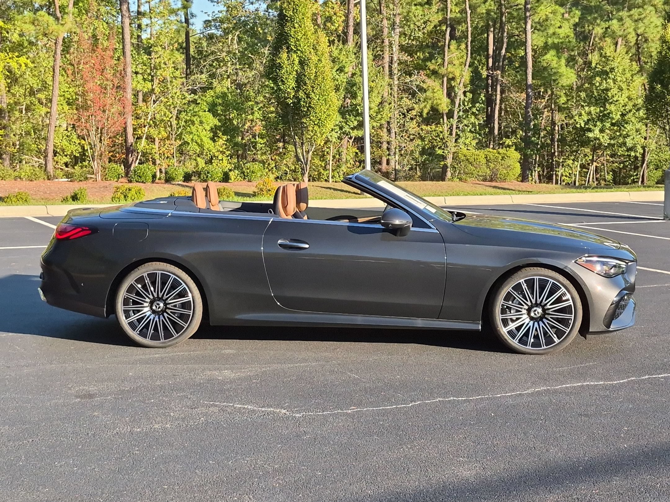 New 2027 Mercedes-Benz CLE 450 4MATIC Cabriolet image 11