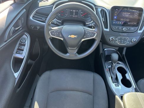 Used 2023 Chevrolet Malibu LT image 15