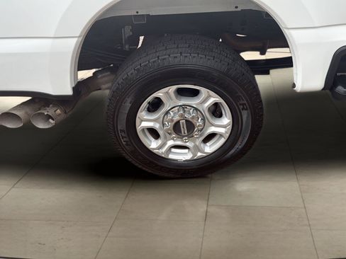 Used 2026 Ford F250 XLT AWD/4WD image 15