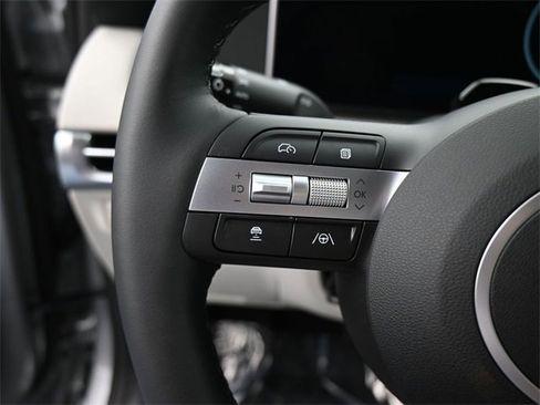 New 2026 Hyundai Tucson SEL image 17