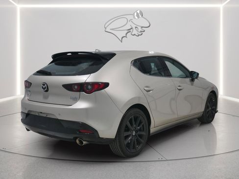 Certified 2025 MAZDA MAZDA3 Hatchback w/Premium Plus Pkg image 5
