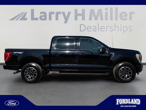 Used 2021 Ford F150 XLT w/ Equipment Group 302A High AWD/4WD image 6