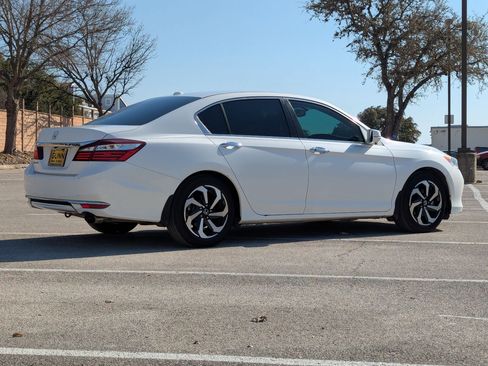 Used 2016 Honda Accord EX-L image 4