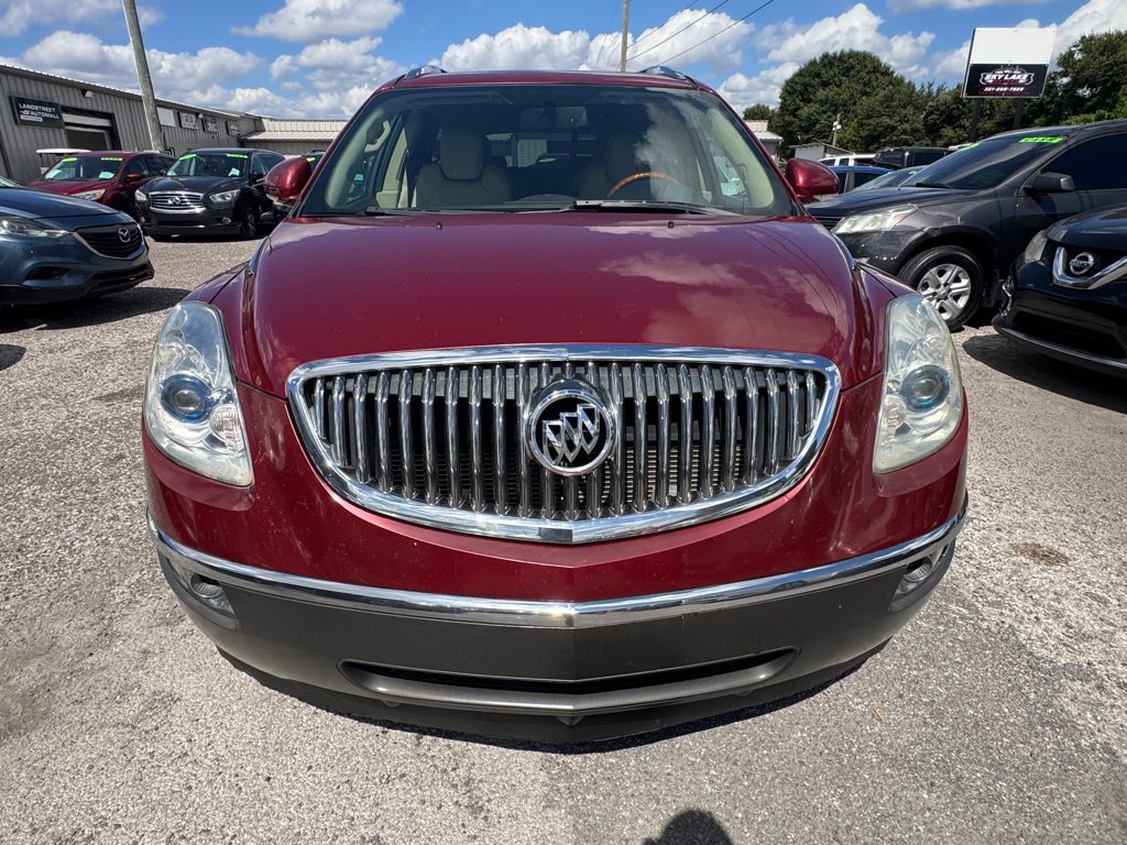 Used 2011 Buick Enclave CXL FWD image 2