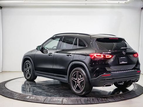 Certified 2022 Mercedes-Benz GLA 250 4MATIC image 2