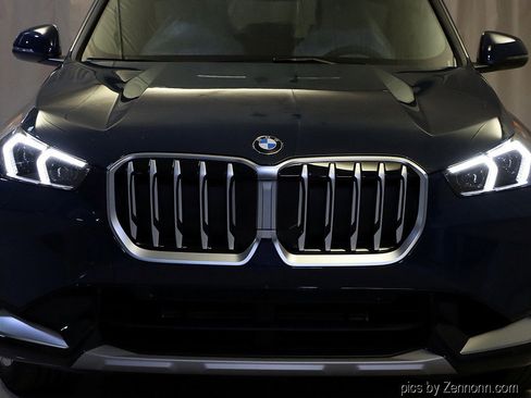 Used 2026 BMW X1 xDrive28i image 6