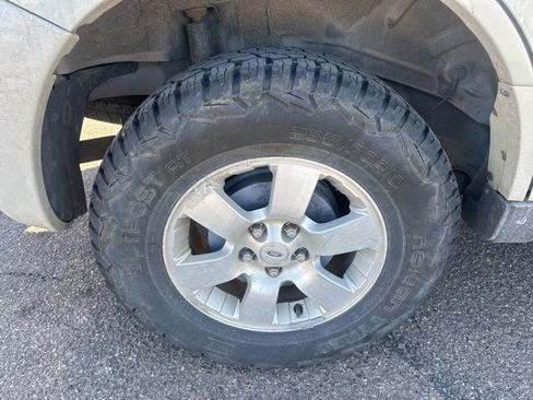 Used 2008 Ford Escape Limited image 10