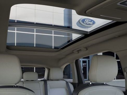 New 2026 Lincoln Nautilus Premier w/ Equipment Group 102A image 22