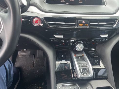 Used 2023 Acura MDX SH-AWD w/ Technology Package image 19